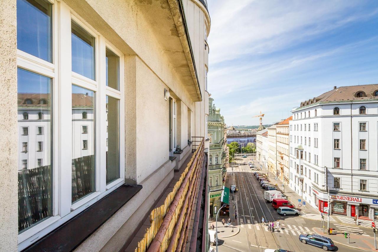 Top Wenceslas Square Apartment Praha Bagian luar foto